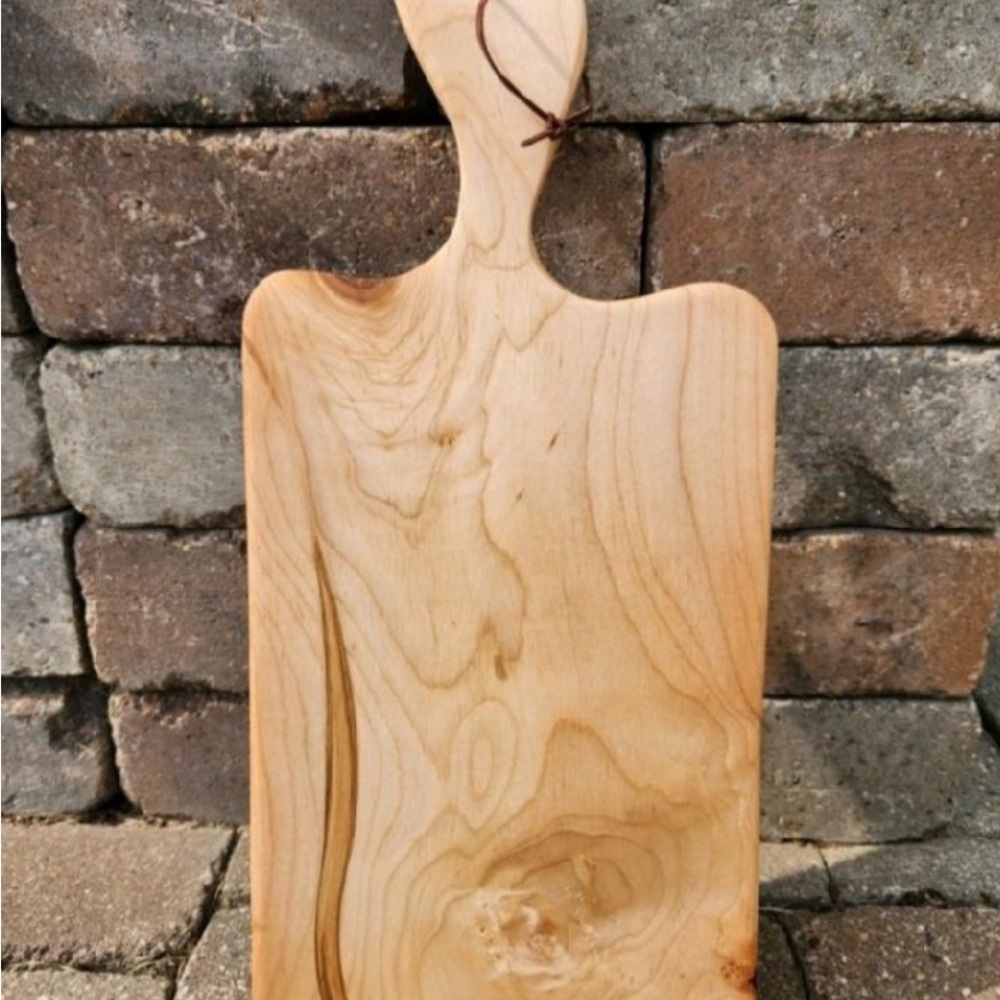 handcrafted charcuterie board/cutting board